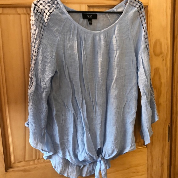 Blue maternity top - Picture 1 of 3